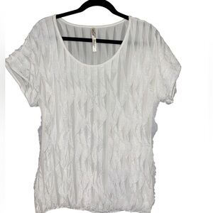 Andrea Missy Women's Top Size L White with Movement Short Sleeve Elastic Hem